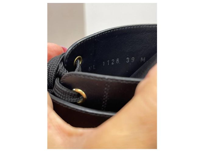 Louis Vuitton Wonderland Flat Ranger Schwarz - Ansicht 9