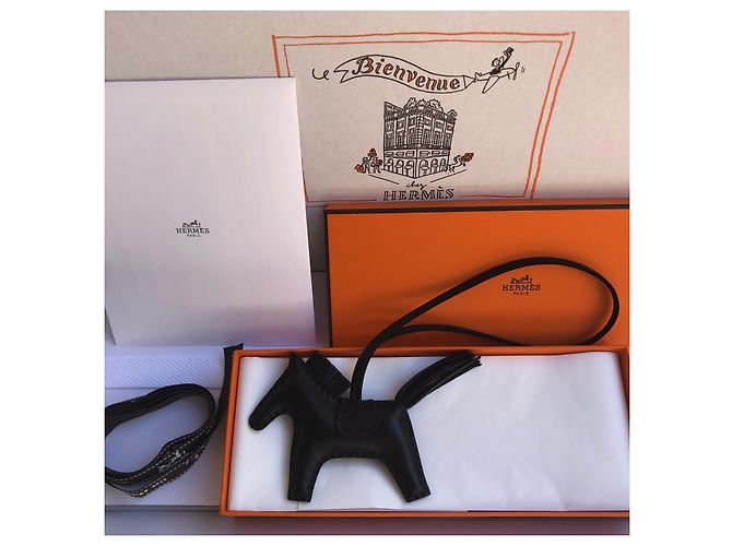 Charm per borsa Hermès Rodeo in pelle nera Nero - vista 2