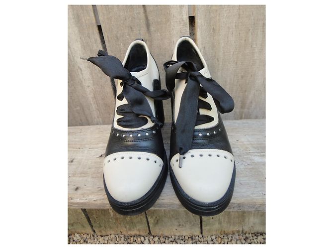 Max & Co Brogue aus Leder Schwarz Weiß 39 - Ansicht 3
