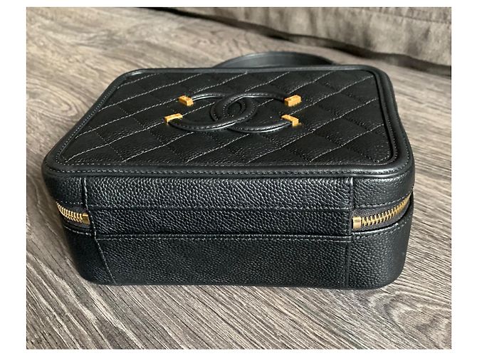 Chanel Filigree Vanity Case in pelle caviar nera Nero - vista 7