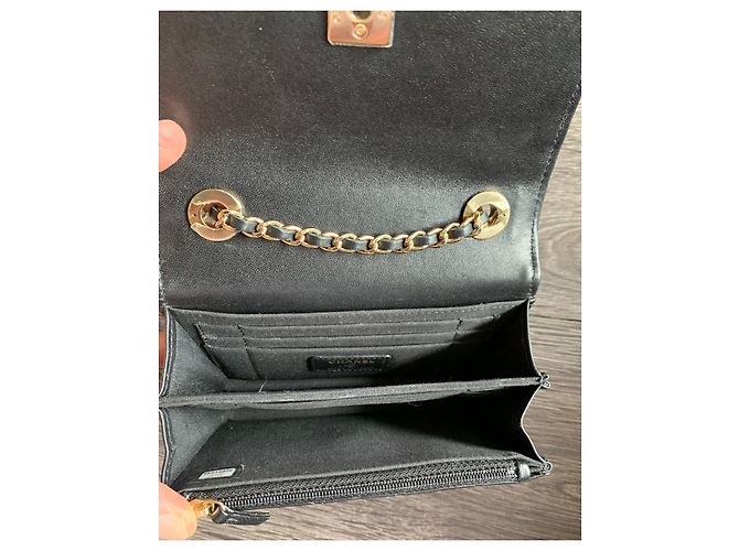 Borsa a tracolla Chanel Trendy CC in pelle trapuntata nera Nero - vista 5