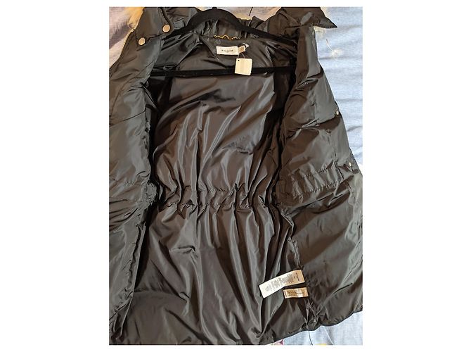 Abrigo acolchado Coach de nailon con capucha de piel de cordero Negro Beige Crudo Coñac - vista 4