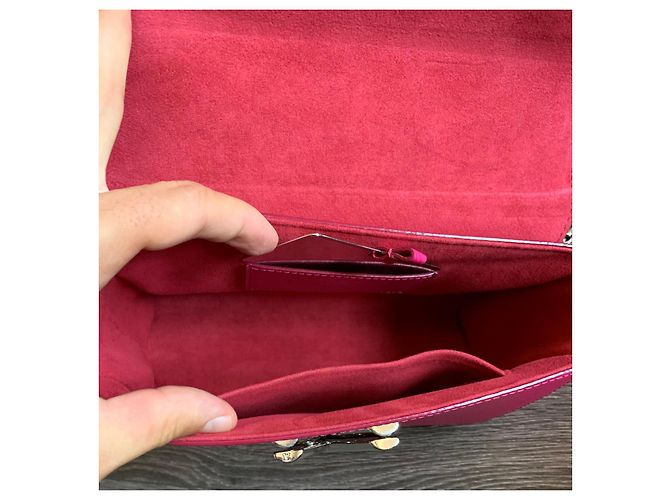 Borsa Louis Vuitton Twist MM in pelle Epi fucsia Rosa - vista 9