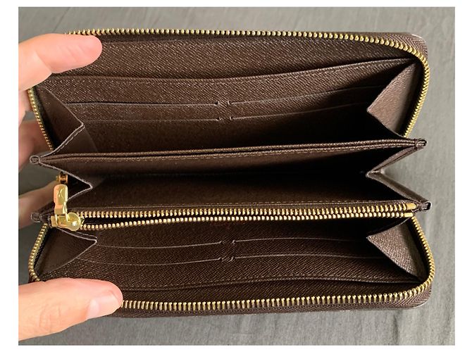 Cartera Louis Vuitton Zippy Damier Ebene - vista 4