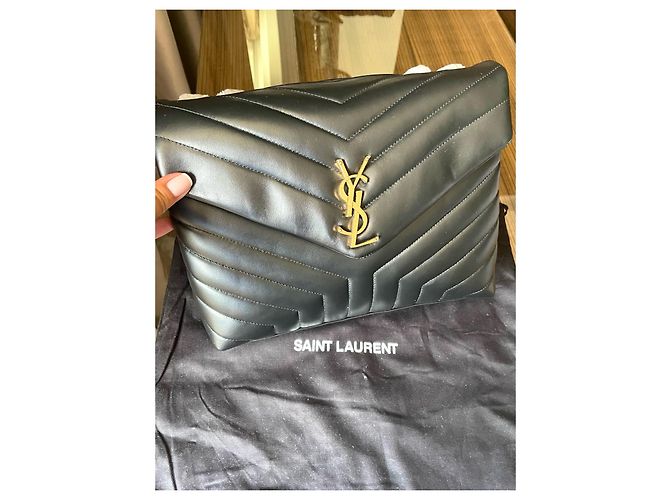 Loulou Saint Laurent - vista 2