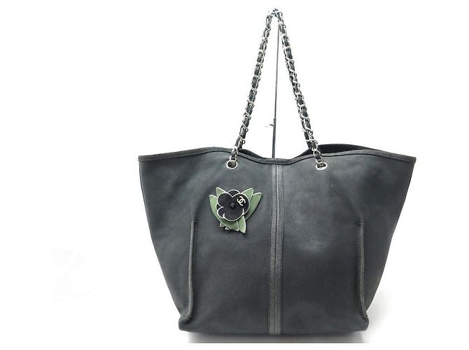 CHANEL GROSSE EINKAUFSTASCHE FLOWER CAMELIA SCHWARZE LEDERTASCHE - Ansicht 2