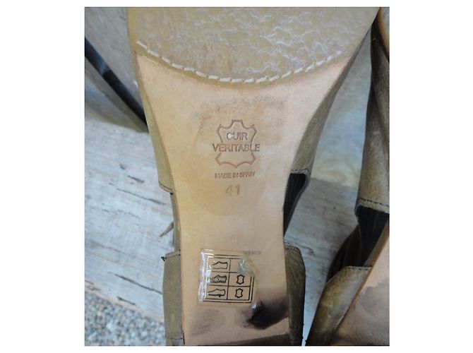 botas Vanessa Bruno Athe p 41 Caqui - vista 8