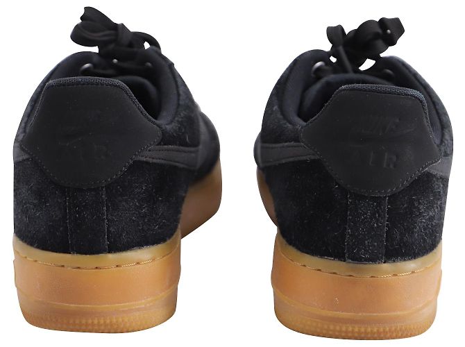 Nike Air Force 1 07 LV8 in camoscio di gomma nera Nero - vista 3