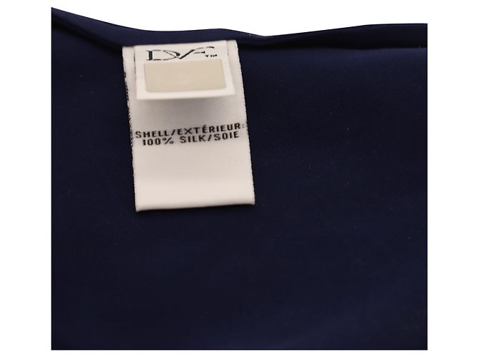 Diane Von Furstenberg Langarmbluse aus marineblauer Seide - Ansicht 5