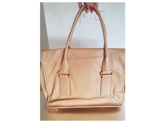 Borsa Prada in pelle di vitello color caramello - vista 3
