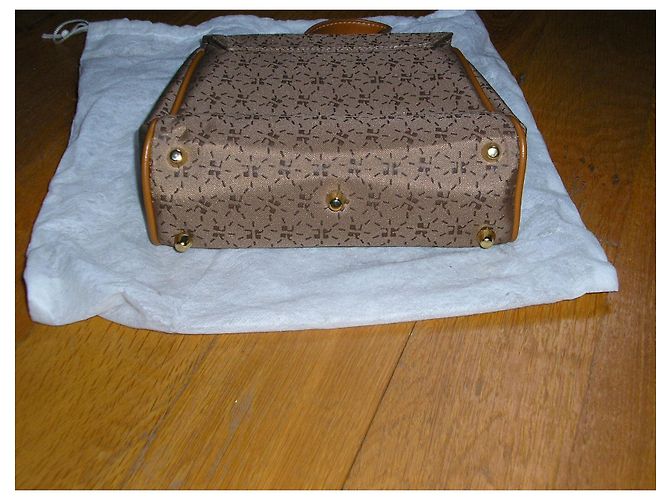 Courreges Mini borsa con monogramma in tela e pelle. Beige - vista 3