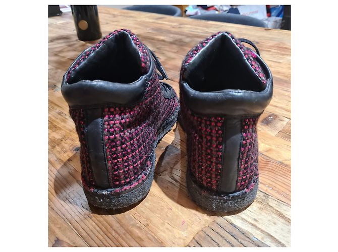 Bellissimi derby in tweed di Chanel 38 Bon état Nero Rosa - vista 6