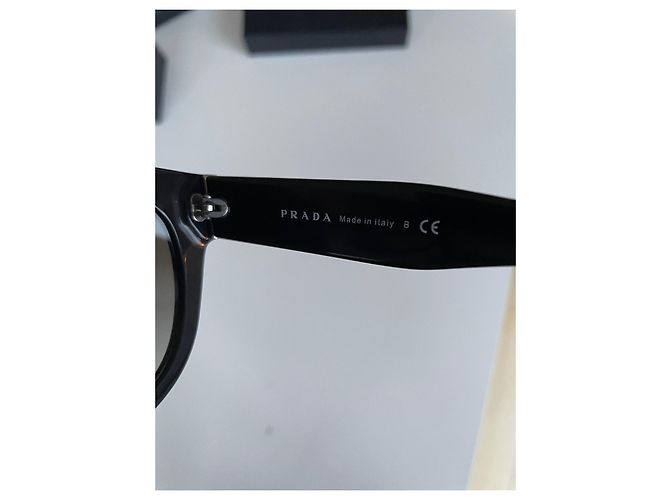 Gafas de sol Prada Phantos negras de acetato Negro - vista 8