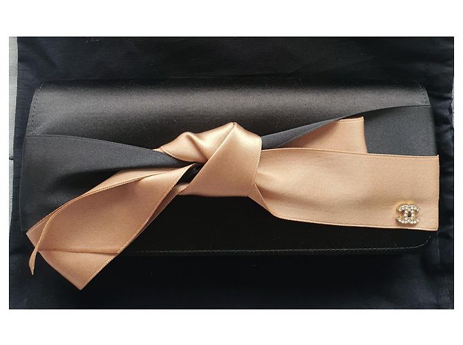 Borsa da sera / pochette Chanel Nero Beige D'oro Nocciola - vista 3