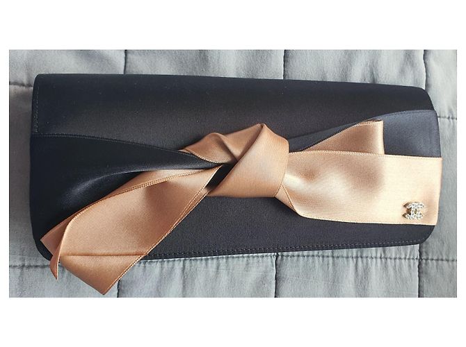 Borsa da sera / pochette Chanel Nero Beige D'oro Nocciola - vista 4