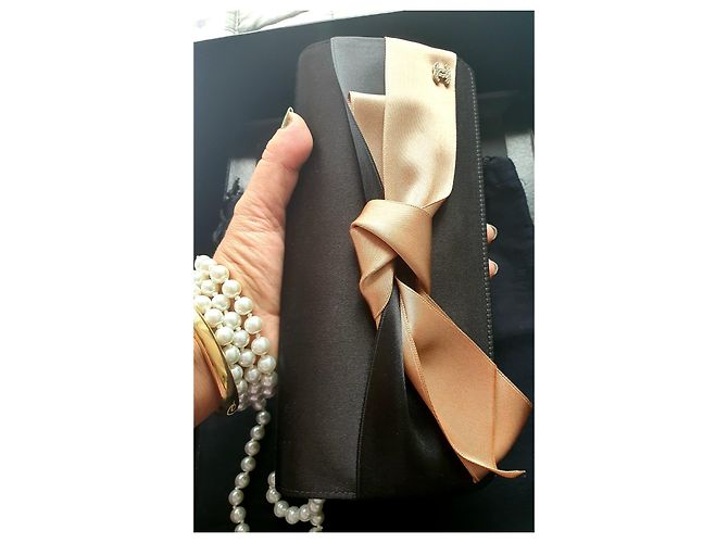 Borsa da sera / pochette Chanel Nero Beige D'oro Nocciola - vista 6