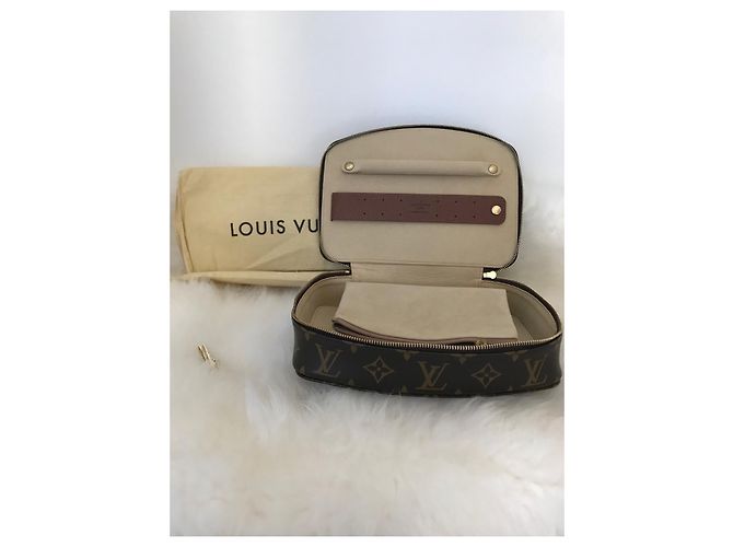 Joyero Louis Vuitton Monogram Marrón Castaño - vista 4