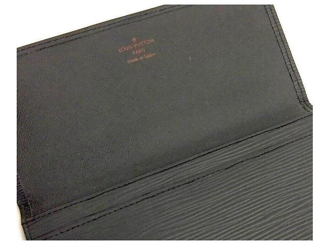 Montsouris Louis Vuitton Yen Holder Black Epi Leather - view 5