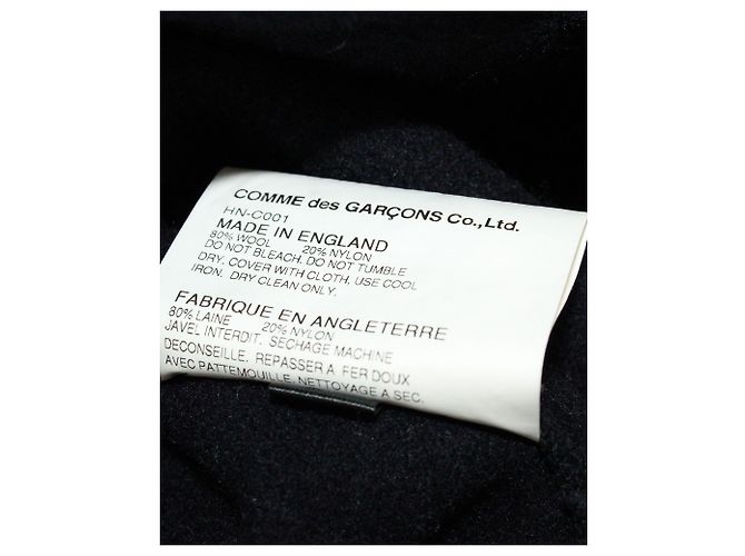 Cappotto Comme Des Garcons con cappuccio e chiusura a moschettone in lana blu navy - vista 4