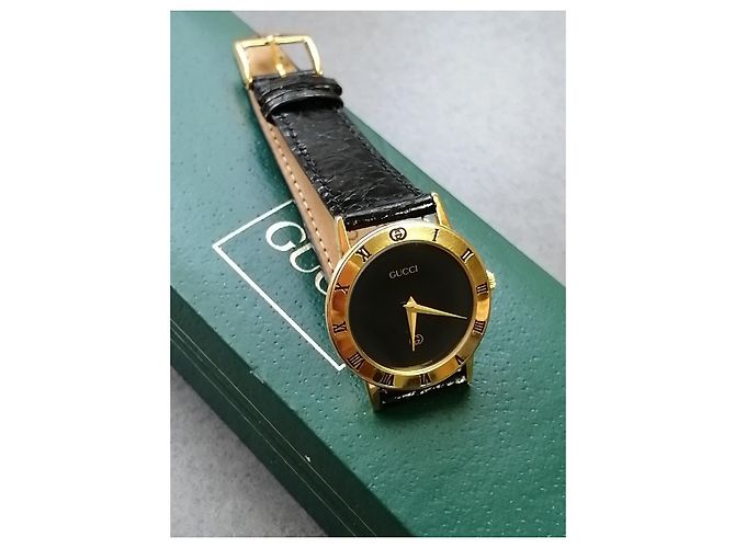 Originaluhr Gucci 3000 J Armbanduhr Leder Schwarz Gold hardware - Ansicht 5