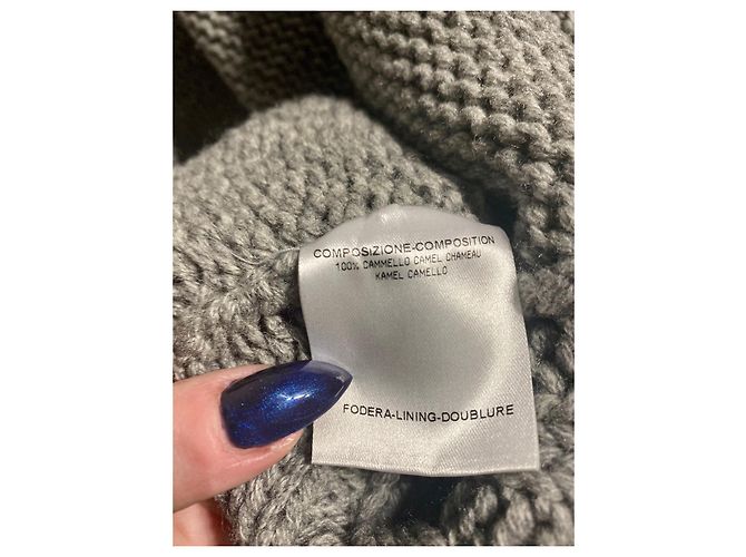 Gucci Poncho aus Wolle Grau - Ansicht 6