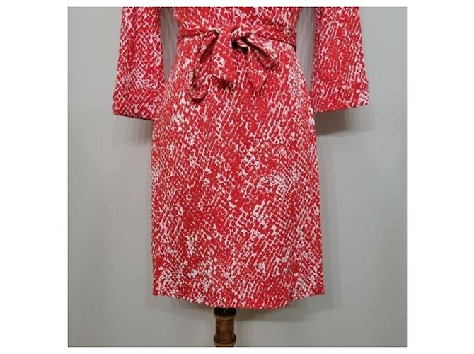 Diane Von Furstenberg DVF New Julian Two Mini-Wickelkleid in Serpent Simple Tango Weiß Rot - Ansicht 6