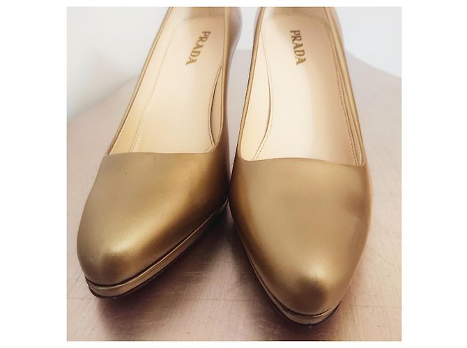Prada Pumps Gold Leder 37.5 Golden - Ansicht 10