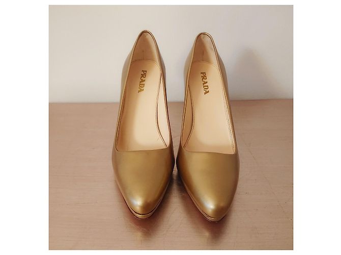 Prada Pumps Gold Leder 37.5 Golden - Ansicht 2