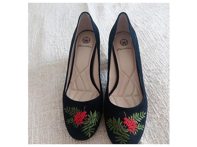 Autre Marque Scarpe con ricamo Nero - vista 2