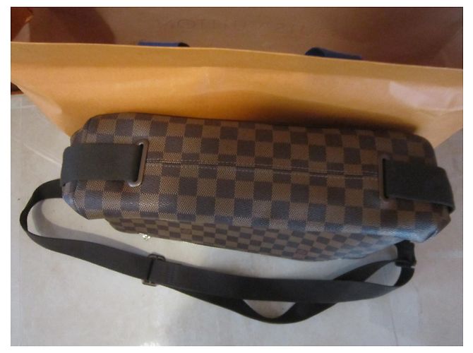 Louis Vuitton Brooklyn GM Damier Ebene - vista 3