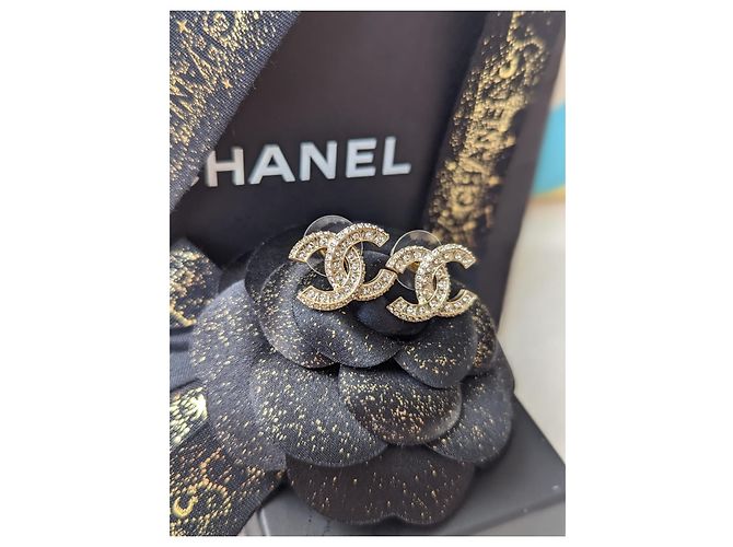 Chanel CC A21V Timeless Crystal Golden Hardware Logo Ohrringe Box - Ansicht 3