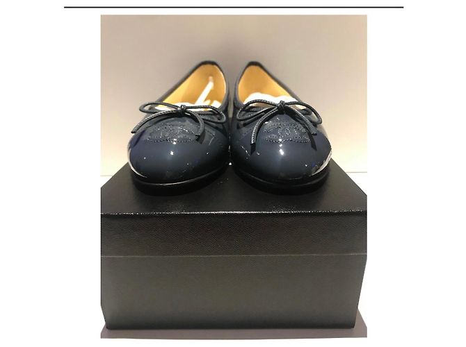 Chanel Bailarinas Azul oscuro - vista 3