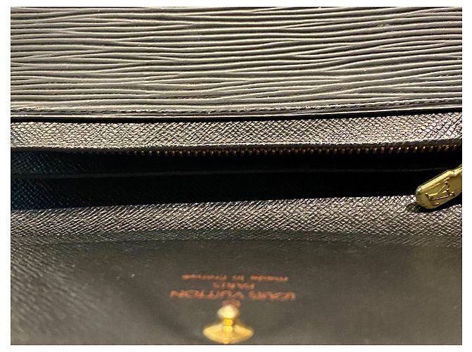 Sofia Coppola Louis Vuitton Tresor Cuir Noir - vue 11