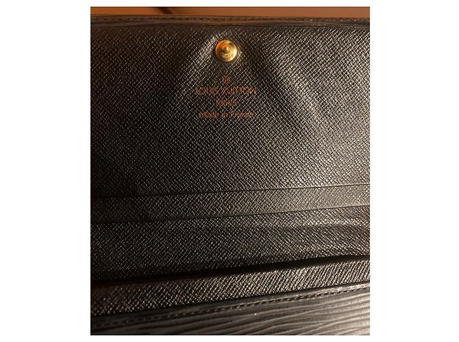 Sofia Coppola Louis Vuitton Tresor Cuir Noir - vue 4