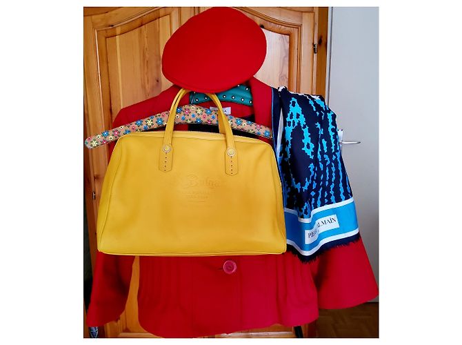 Borsa a mano Bulgari Foundation gialla in pelle Giallo - vista 10