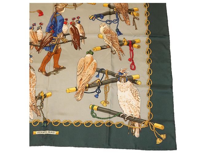 Hermès HERMES CARRE90 Sciarpa ""LES OISEAUX DU ROY"" Seta Verde Auth am2547g - vista 4