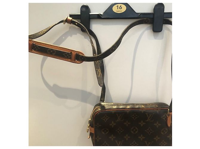 Louis Vuitton - Pochette con monogramma - Marly Bandouliere Marrone Beige Gold hardware - vista 3