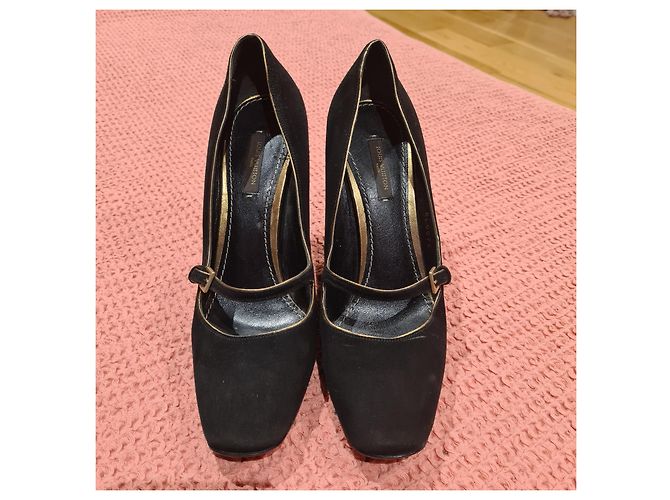 Pompe di Louis Vuitton 39,5 In perfette condizioni Nero - vista 10