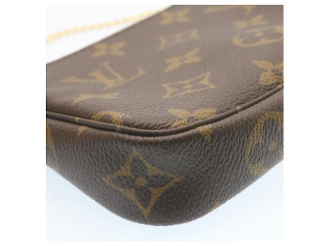 LOUIS VUITTON Monogram Vivienne Mini Pochette Accessoires M69976 auth 28293A Monogramme - vue 15