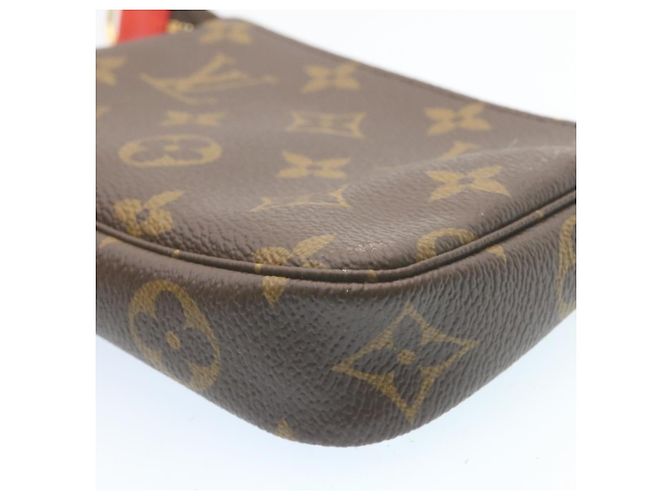 LOUIS VUITTON Monogram Vivienne Mini Pochette Accessoires M69976 auth 28293A Monogramme - vue 16