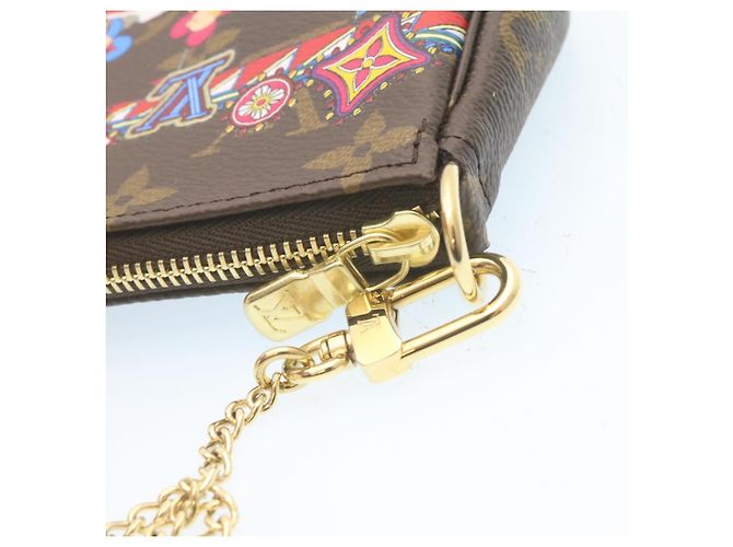LOUIS VUITTON Monogram Vivienne Mini Pochette Accessoires M69976 auth 28293A Monogramme - vue 17