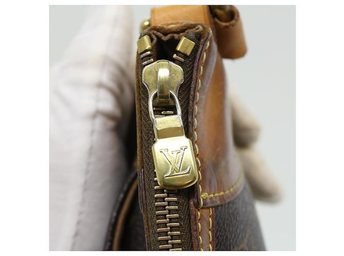 LOUIS VUITTON Monogram Odeon MM Borsa a tracolla M56389 LV Auth fm1594 Monogramma - vista 18