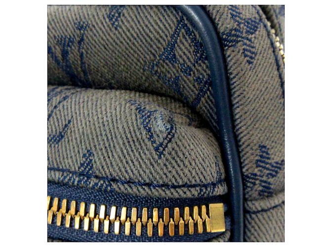 Bumbag Marsupio da esterno in denim blu con monogramma Louis Vuitton - vista 9
