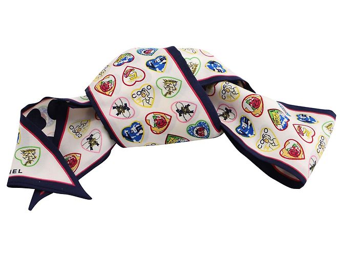 Timeless Sciarpa a fascia in twilly reversibile con cuore di Chanel in seta multicolor - vista 3