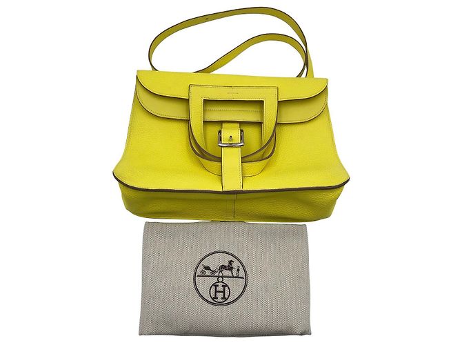 Hermès Hermes Halzan 31 borsa in pelle TC giallo fluo - vista 20