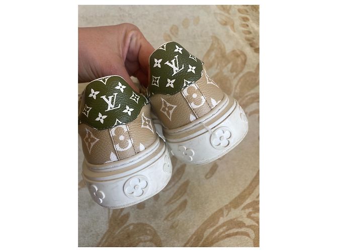 Sofia Coppola Louis Vuitton LV-TV-Timeout Beige - Ansicht 13