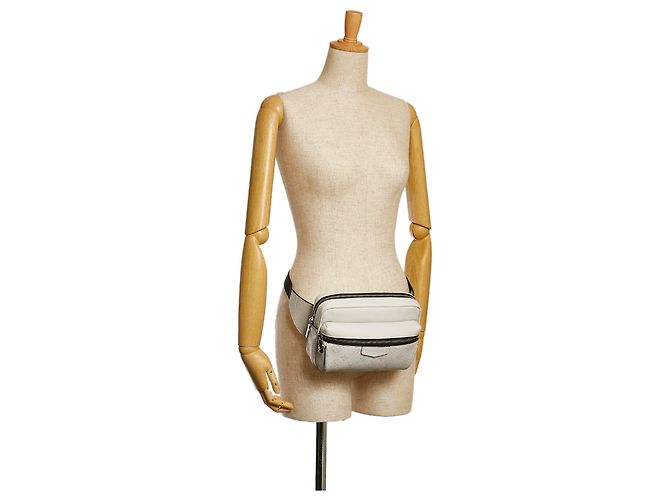 Bumbag Marsupio da esterno Taigarama con monogramma bianco Louis Vuitton - vista 9