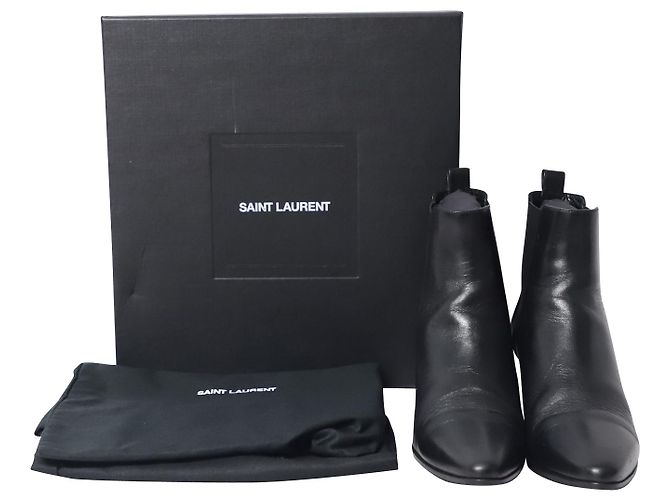 Botines Saint Laurent Rock Chelsea en Cuero Negro - vista 10