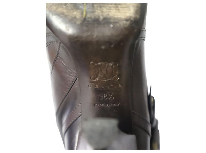 Céline Botas de salto alto Celine com fivela em couro de bezerro marrom - vista 6
