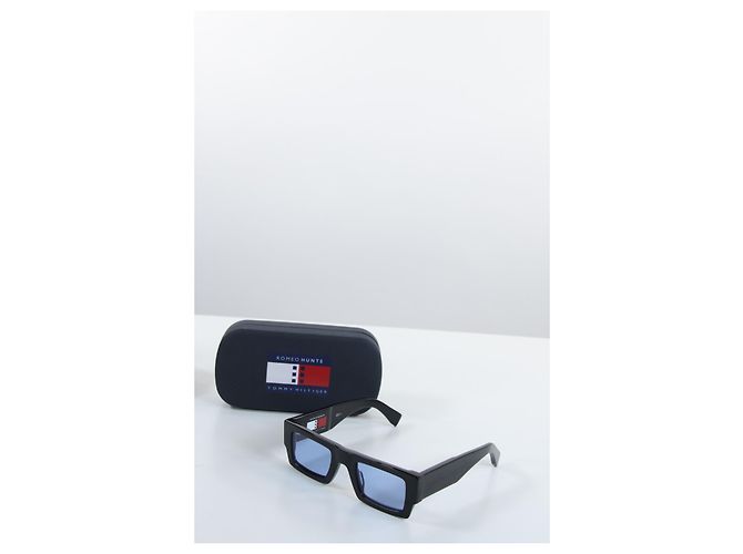 gafas de sol tommy hilfiger - vista 2